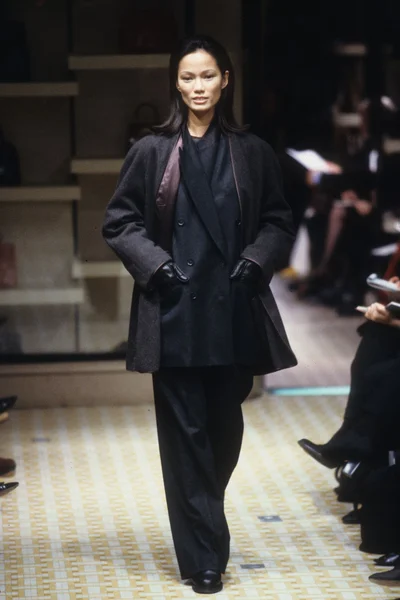 Look 14